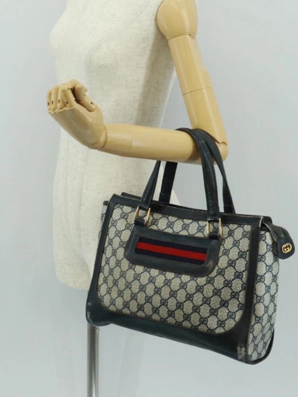 GUCCI GG Supreme Sherry Line Hand Bag PVC Navy Gold Auth 162954